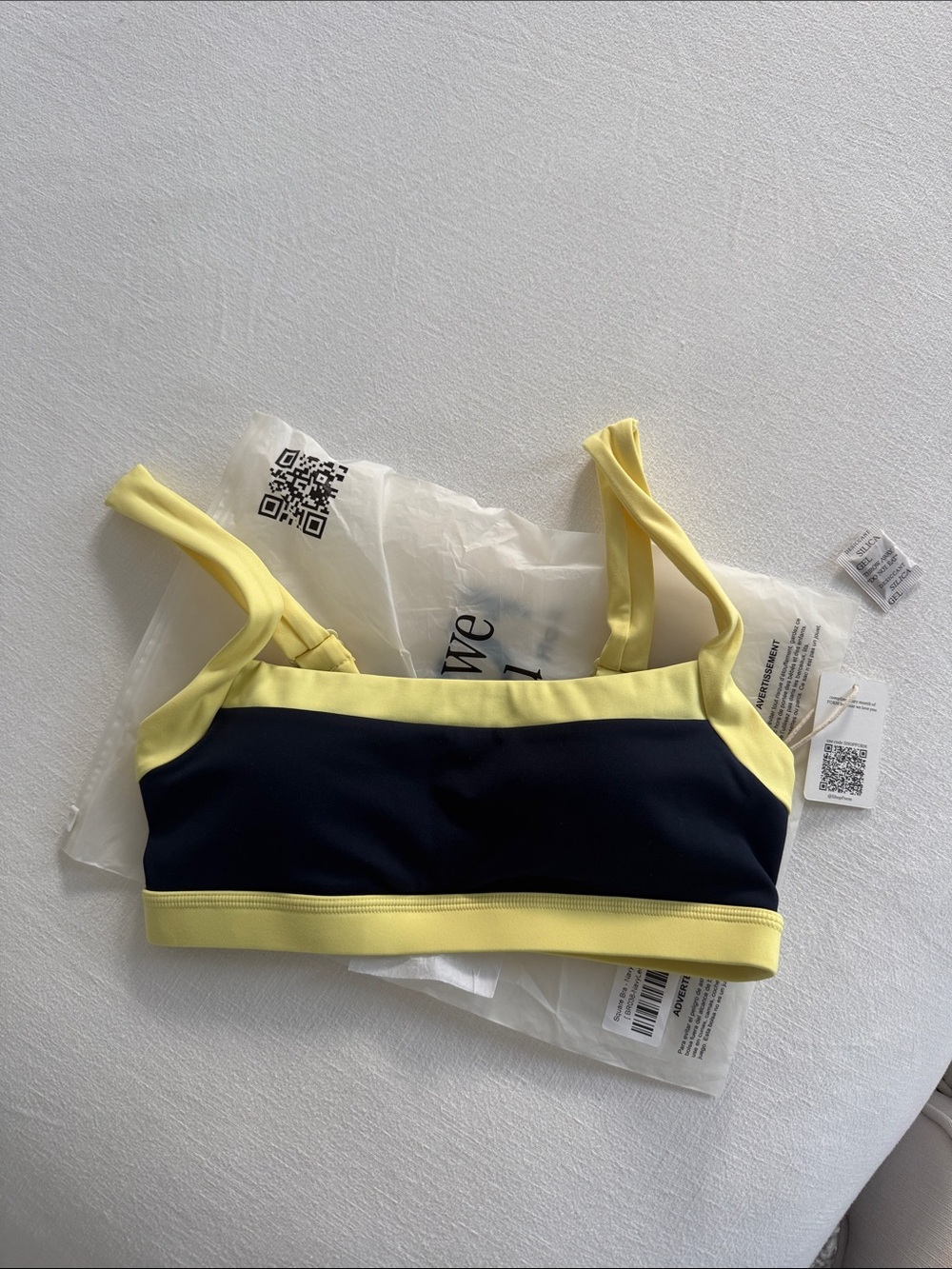 FORM NWT yellow navy straight neck bra